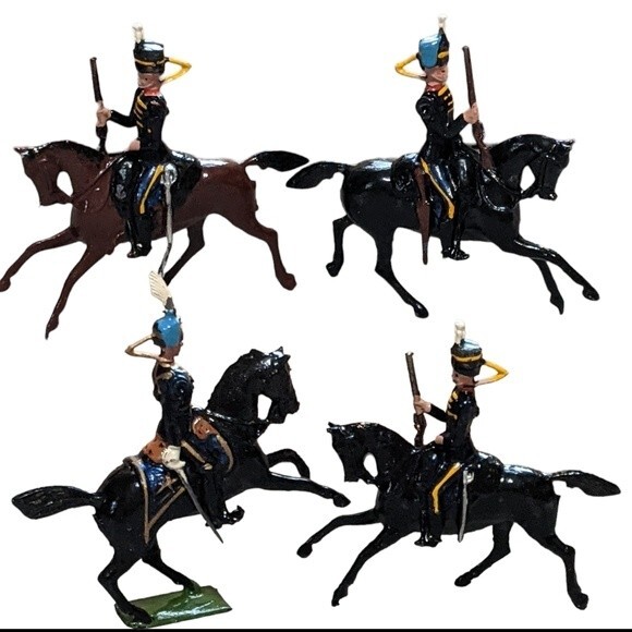 Britain miniatures Britain's soldiers in orig box 3rd Hussars Kings own no. 13 - Picture 2 of 11